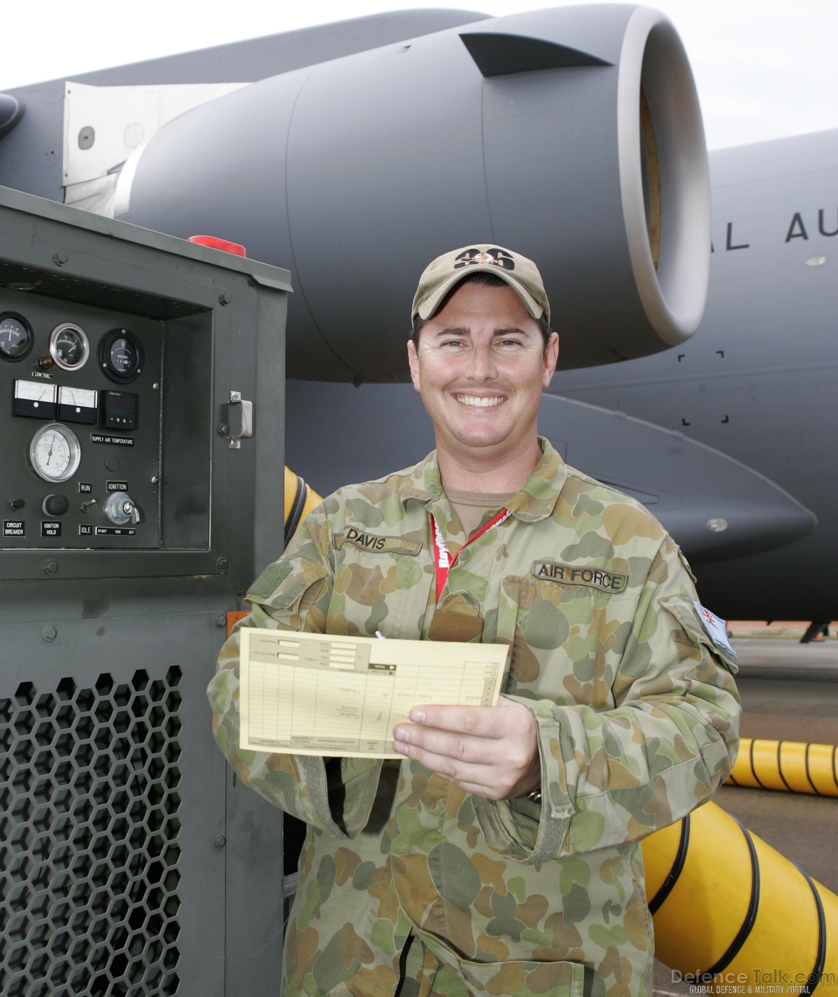 Aircraft Technician - Australian International Air Shown 2007