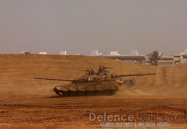 Al-Kalid Tank, Pakistan Army - IDEAS 2006