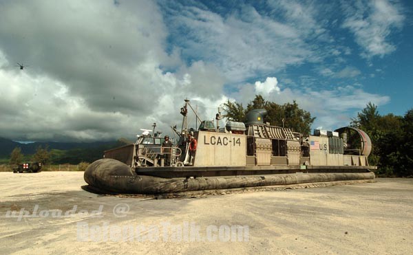 Amphibious assault during RIMPAC 2006