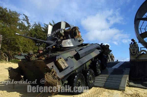 Amphibious Assault Vehicle (AAV) - US Marines