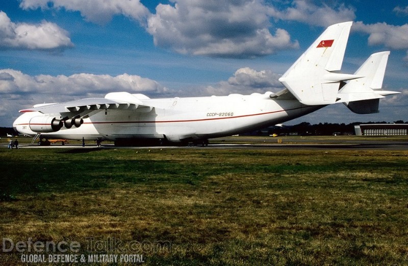 Antonov 225 - Russian Transport Aircraft