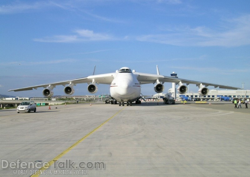 Antonov 225 - Russian Transport Aircraft