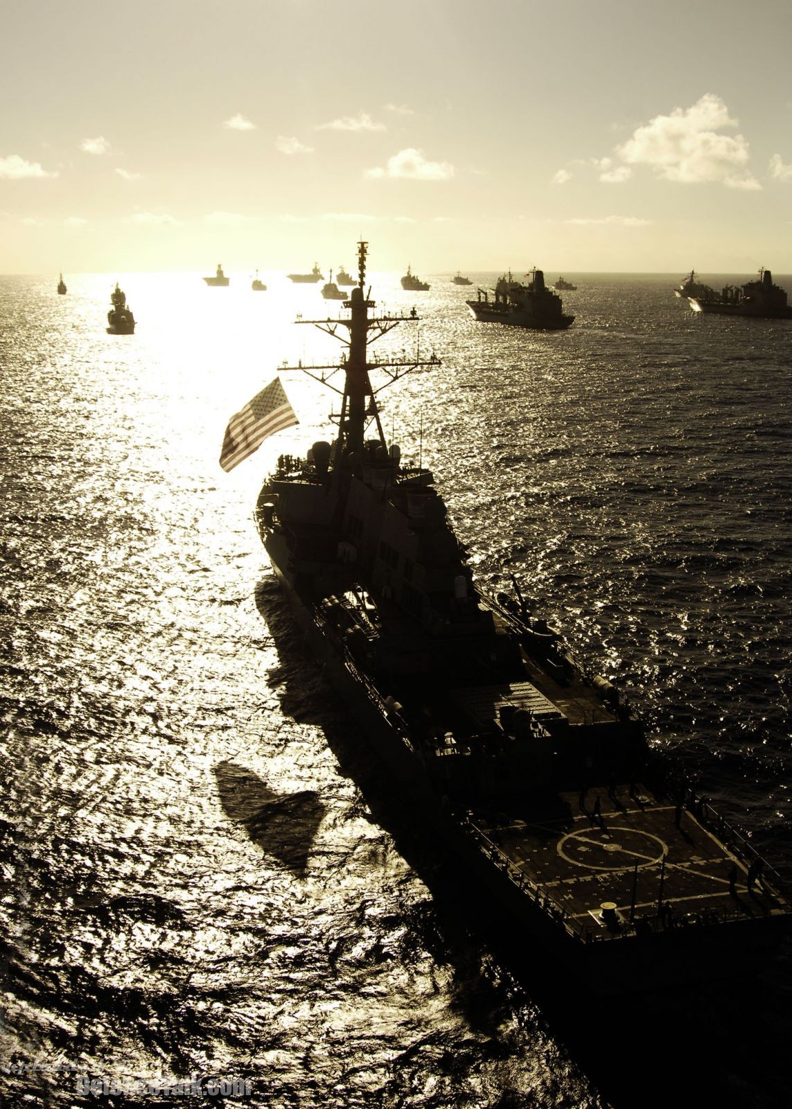 Arleigh Burke-class guided missile destroyer USS Paul Hamilton