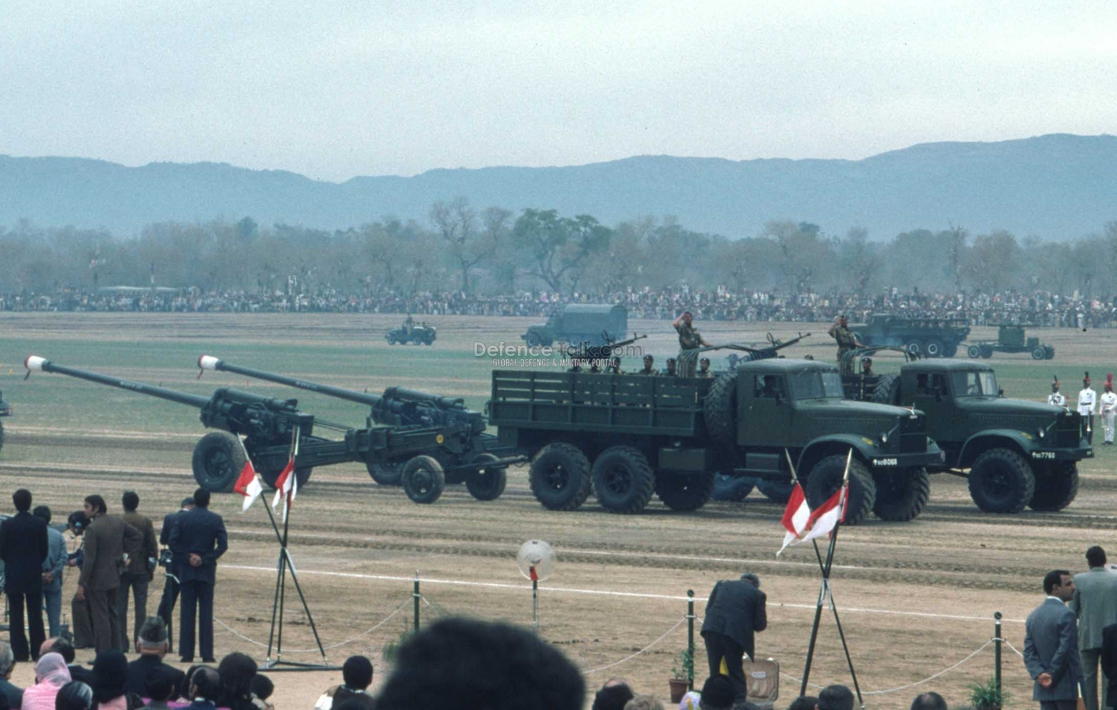 Army Artillery - Pak National Day Parade, March 1976