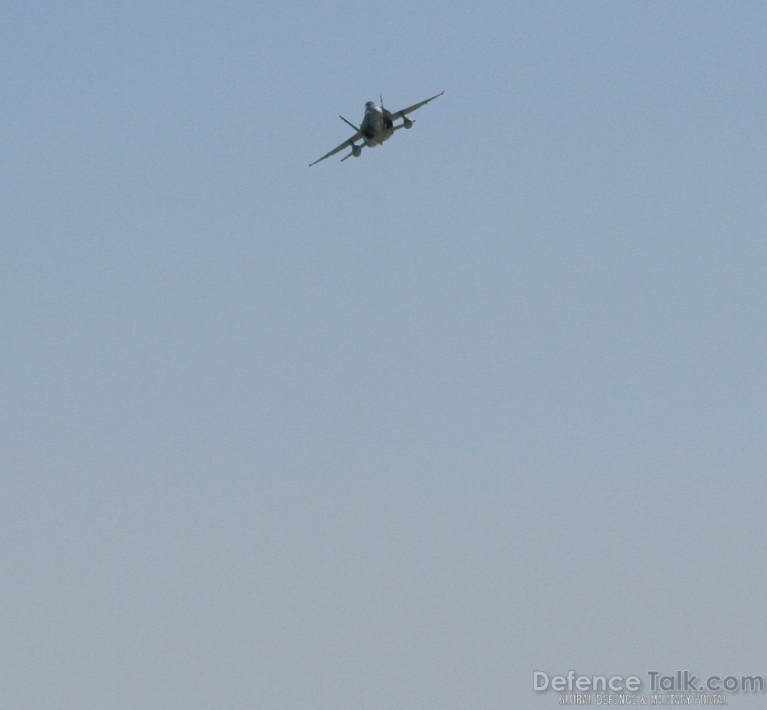 Australia Day 26/1/07 FA-18 flypast Port Phillip Bay Melbourne