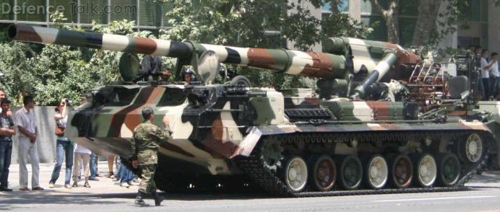 Azeri 203 mm PION