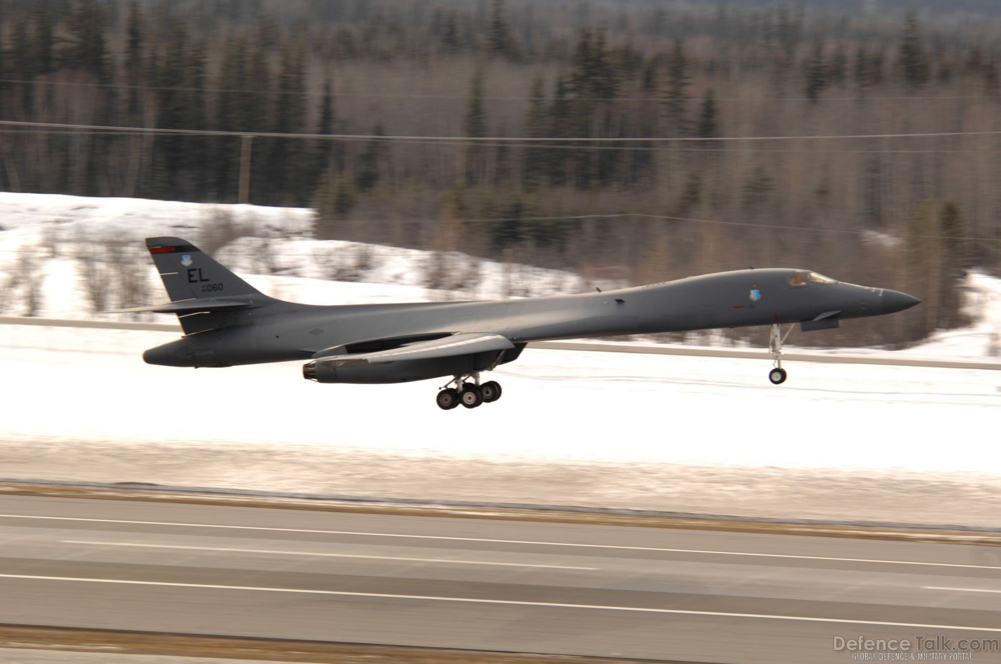 B-1B Lancer arrives - Red Flag 2007, US Air Force