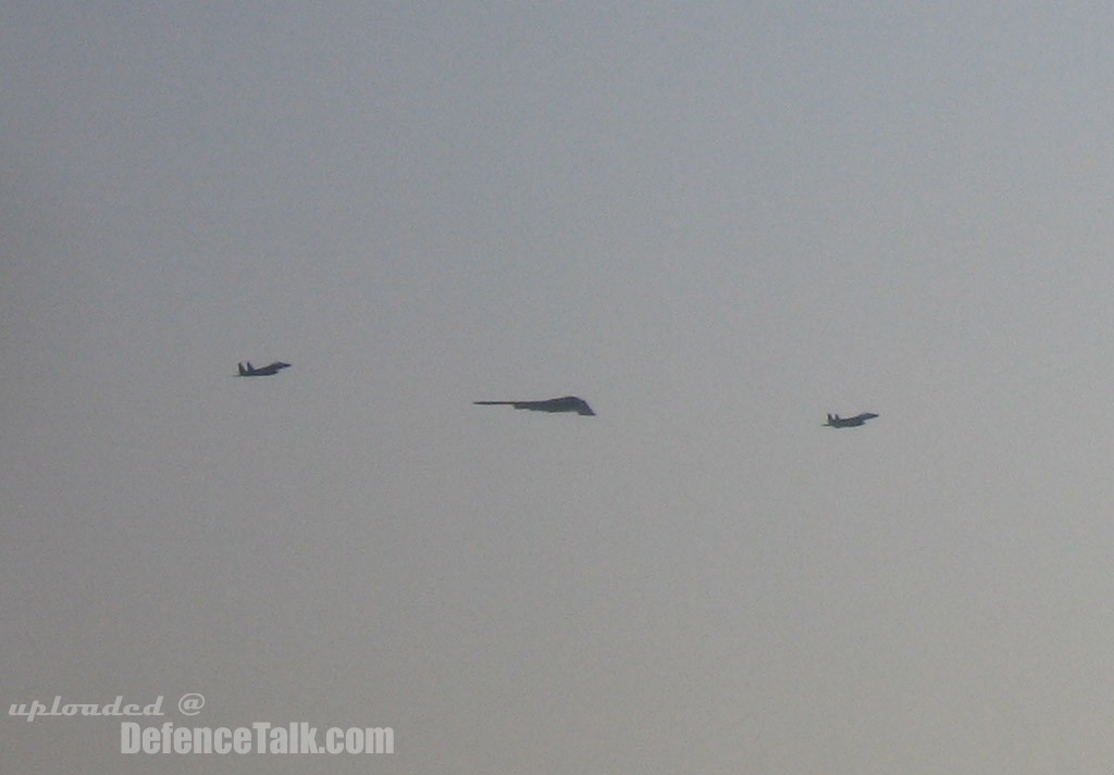 B-2 Bomber - Dubai Air Show 2005