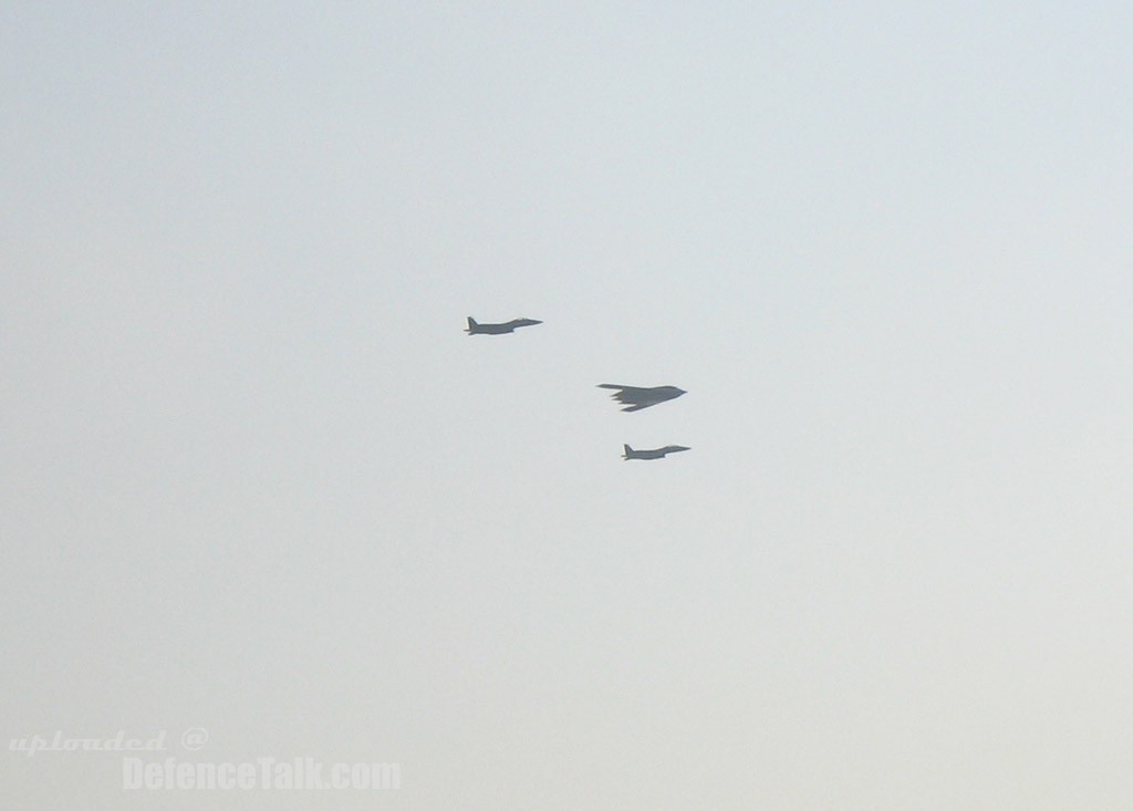 B-2 Bomber - Dubai Air Show 2005