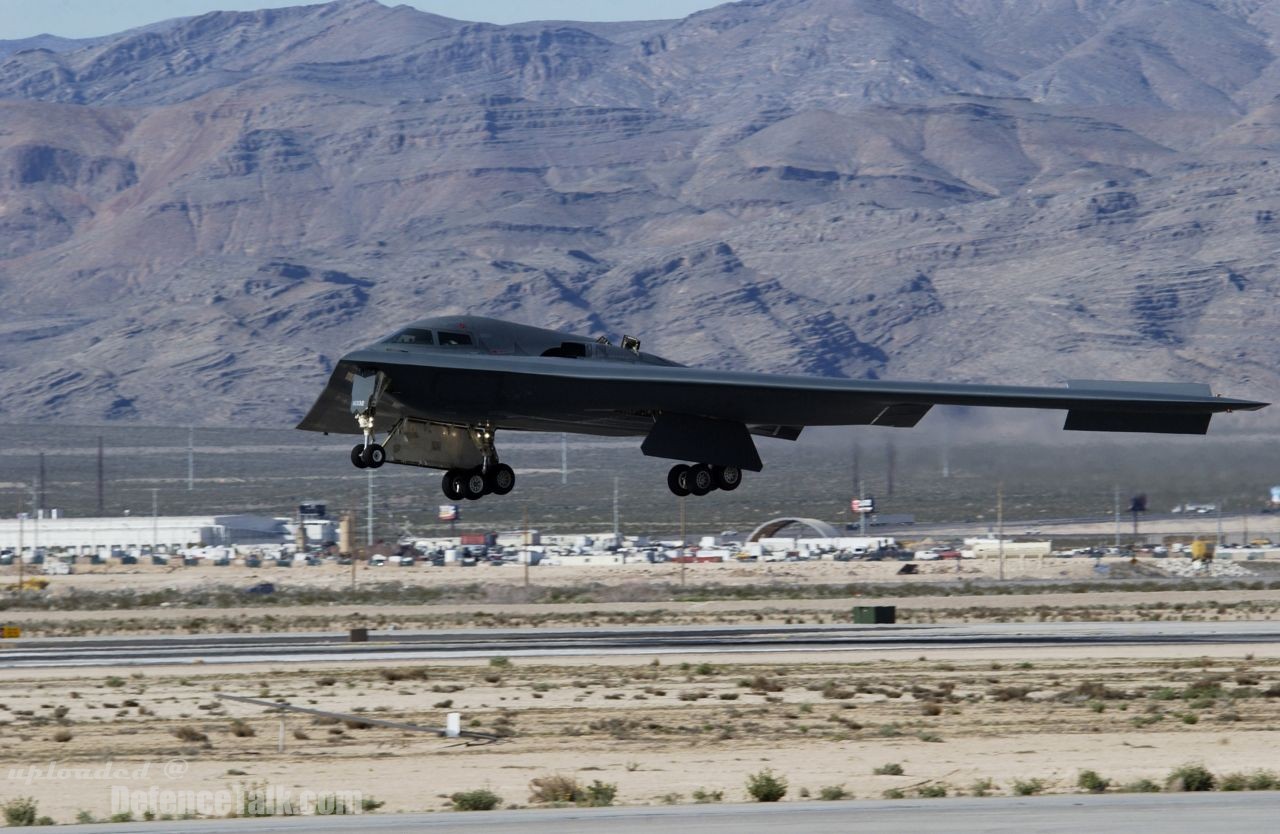 B-2 Spirit Bomber landing - US Air Force