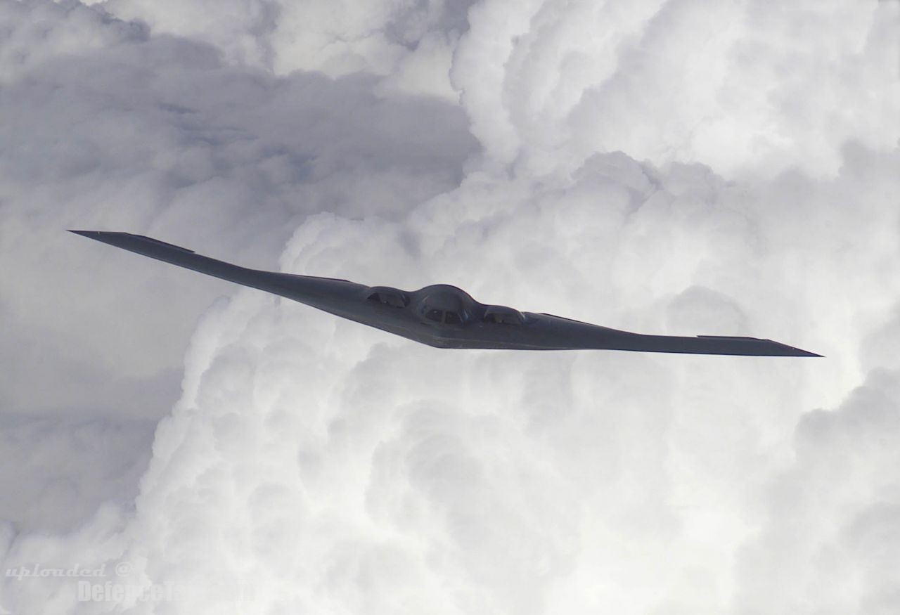 B-2 Spirit Bomber - US Air Force