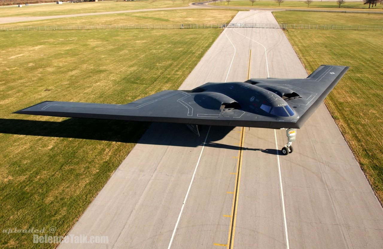 B-2 Spirit Stealth Bomber - US Air Force