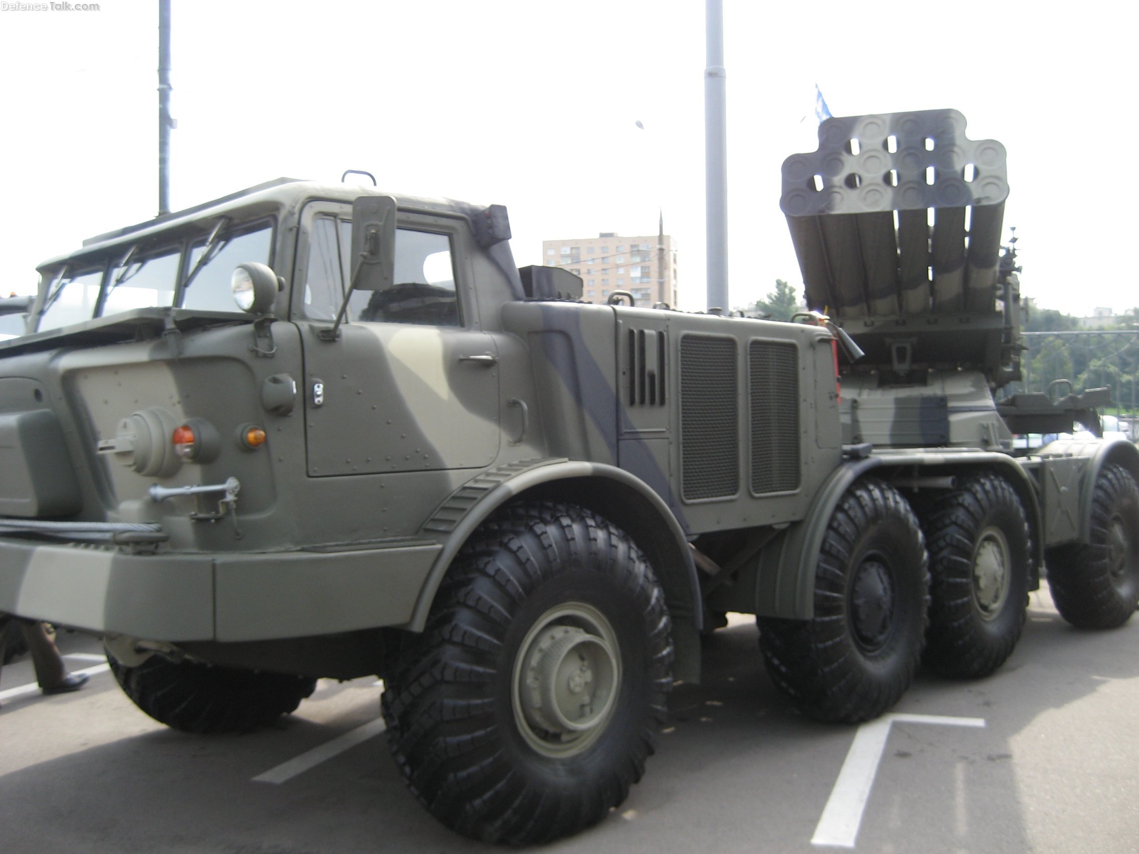 BM-27 Uragan