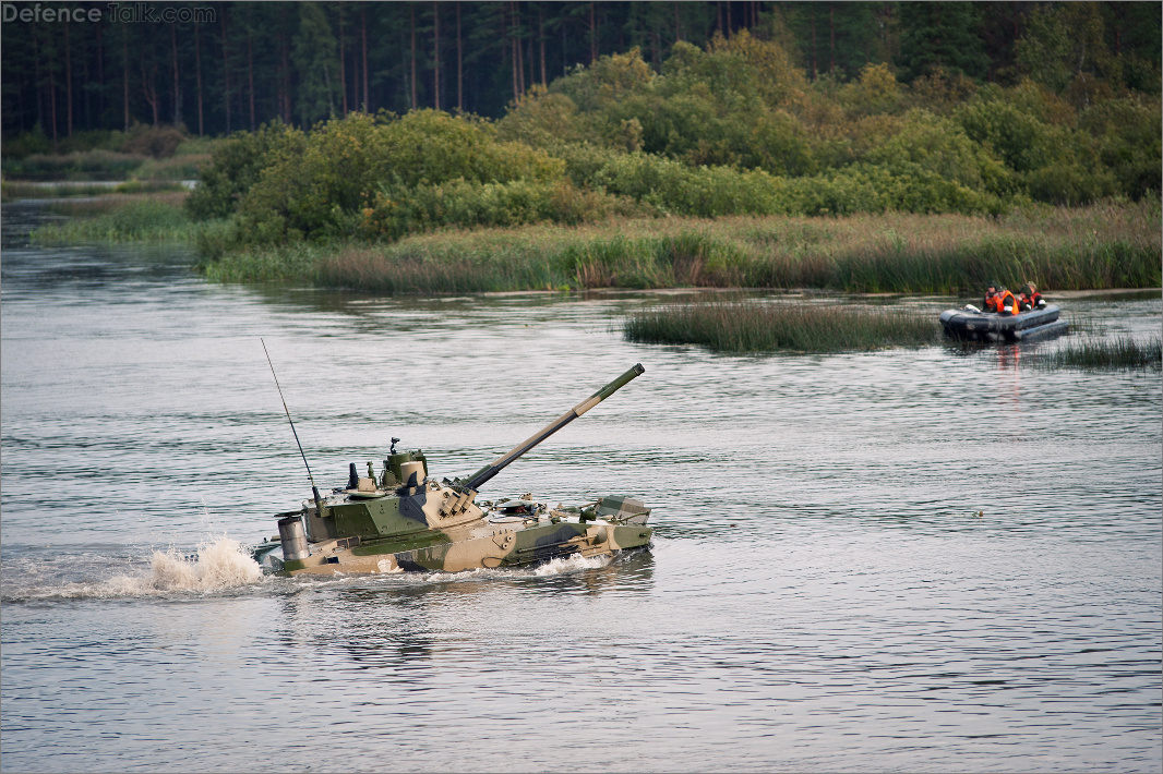 BMD-4 river crossing