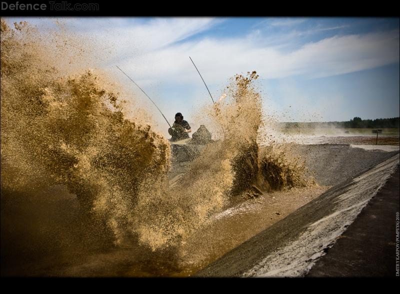 BMD-4 water crossing