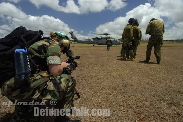 Boarding a HH-60H "Seahawk" helicopter - RIMPAC 2006