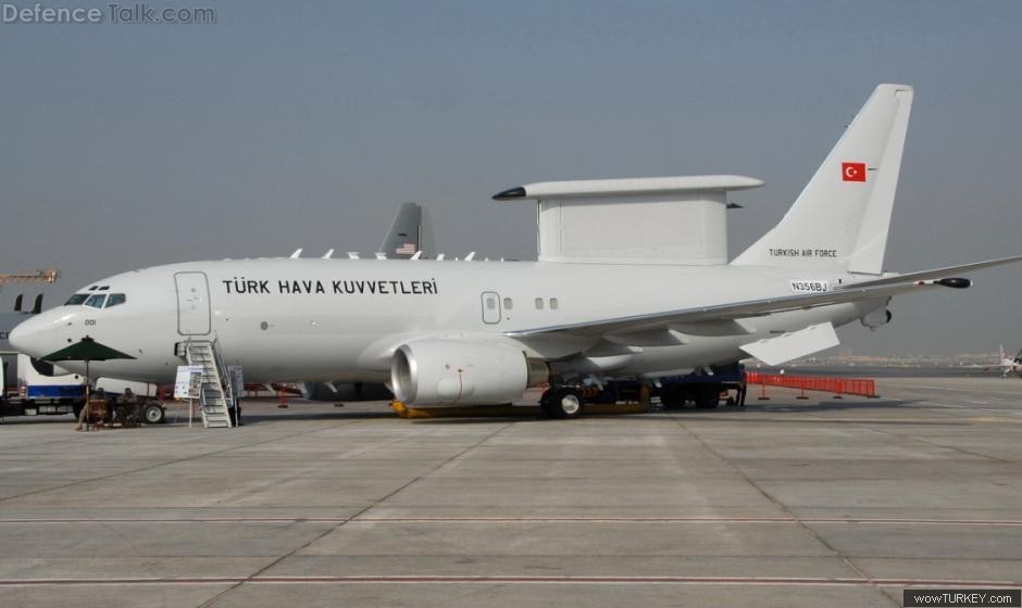 Boeing 737-700 AEW&C