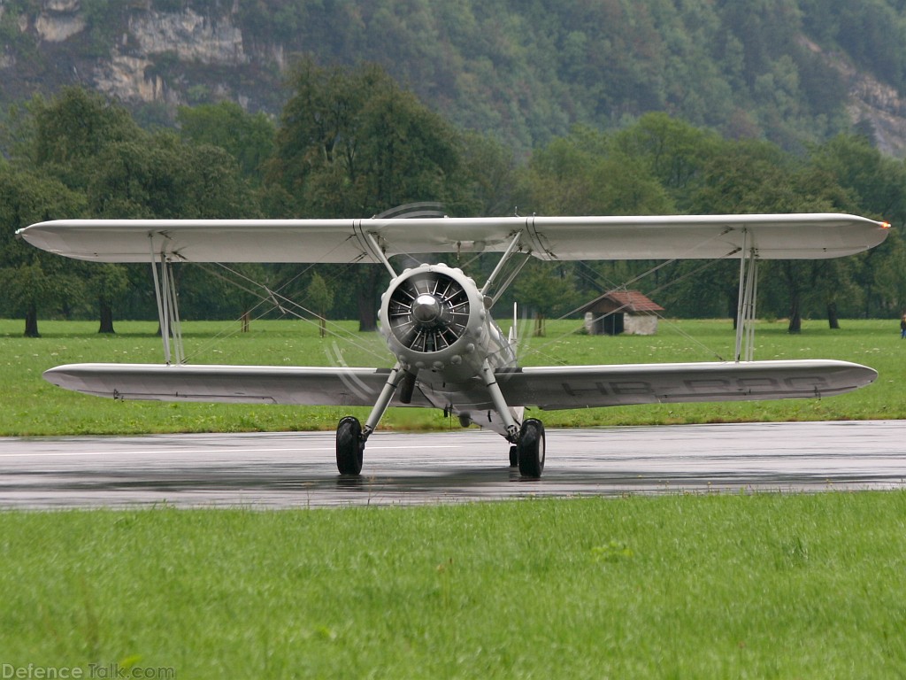 Boeing PT-17 Kaydet private