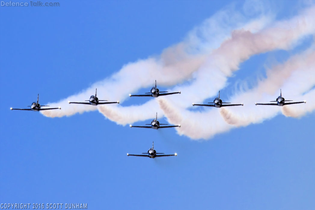 Breitling Jet Team - L-39 Albatros