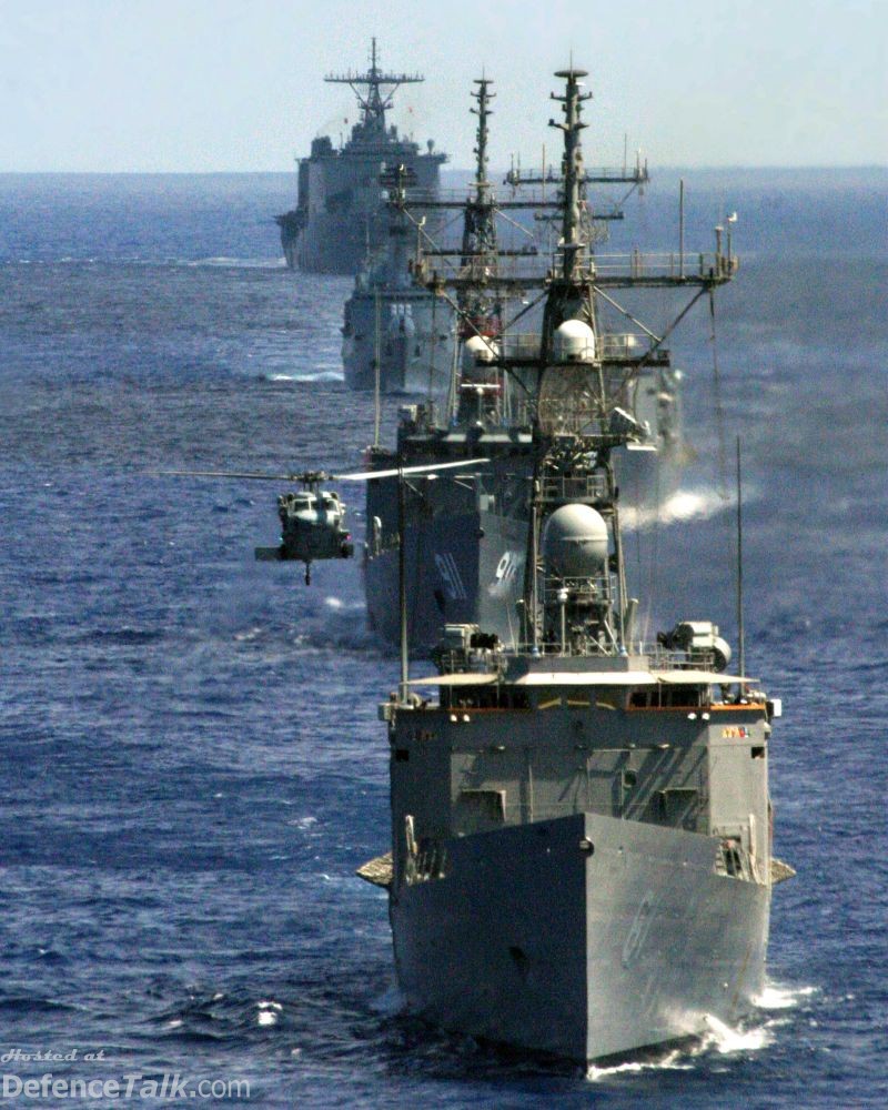 Bright Star 2005 - PNS Tariq - USS Ingraham and Egyptian Frigates