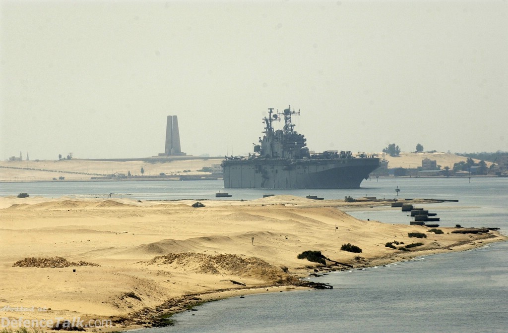 Bright Star Exercise 2005 - The amphibious assault ship USS Tarawa (LHA 1)