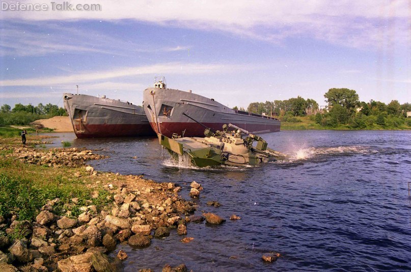 BTR-90 water trials