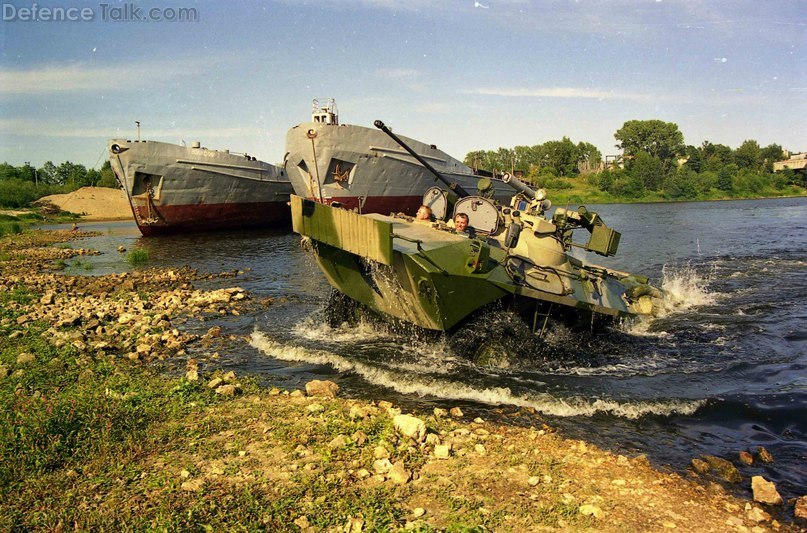 BTR-90 water trials