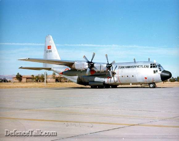 C-130 E HERCULES