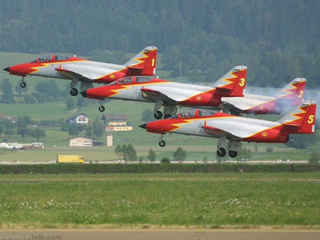 CASA C-101 Aviojet Patrulla Aguila