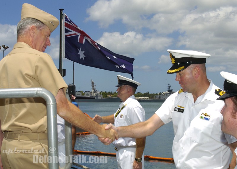 CCTF Admirals and Generals visit RIMPAC Units - RIMPAC 2006