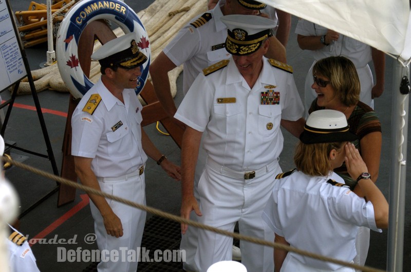 CCTF Admirals and Generals visit RIMPAC Units - RIMPAC 2006