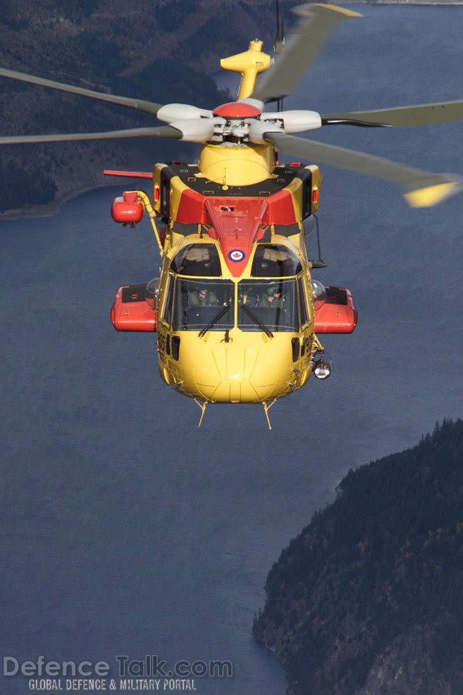 CH-149 Cormorant SAR helicopter