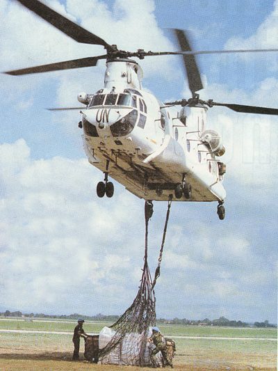 CH-47D/MH-47E CHINOOK HEAVY LIFT HELICOPTER, USA