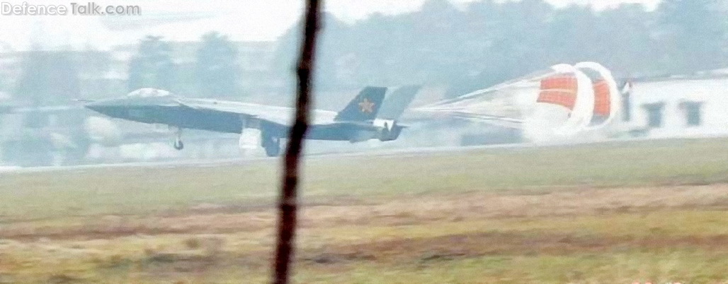 Chengdu J-20 Stealth Fighter Jet - China