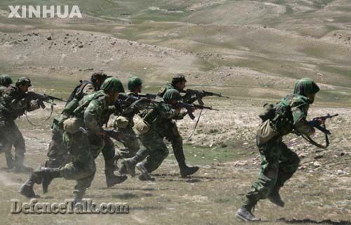 China-Pakistan joint military exercise "Friendship 2004"