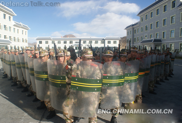 Chinese Peopleâs Armed Police Force (APF) training