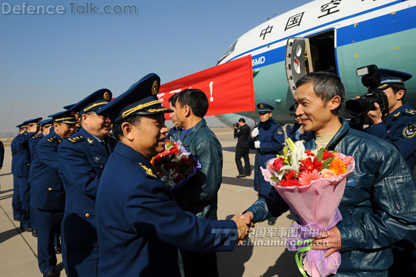 Chinese PLAAF  Il-76 transport aircraft returns from Libya