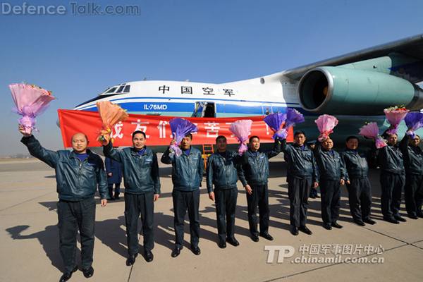 Chinese PLAAF  Il-76 transport aircraft returns from Libya