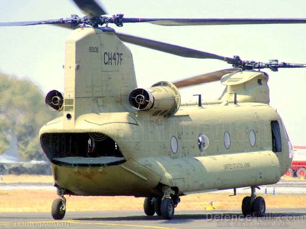 Chinook Helicopter - Aero India 2007, Air Show