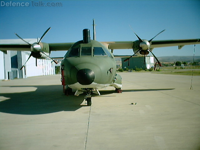 CN-235