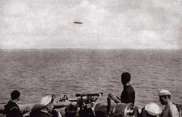 cnp_dirigible_france_01