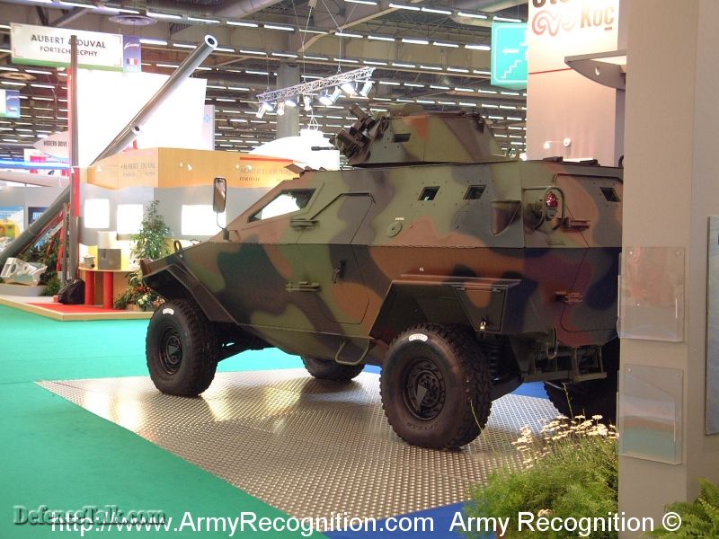 COBRA Eurosatory 2002 Paris France