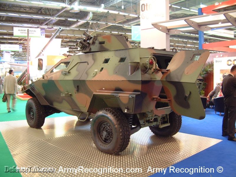 COBRA Eurosatory 2002 Paris France