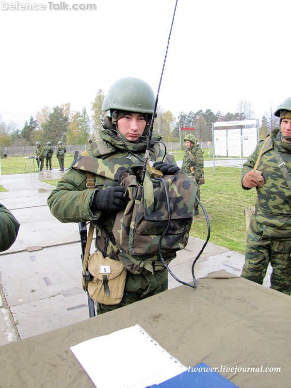 Comms Platoon With R 168 0 5um Radio 5th Mrb Defence Forum Military Photos Defencetalk