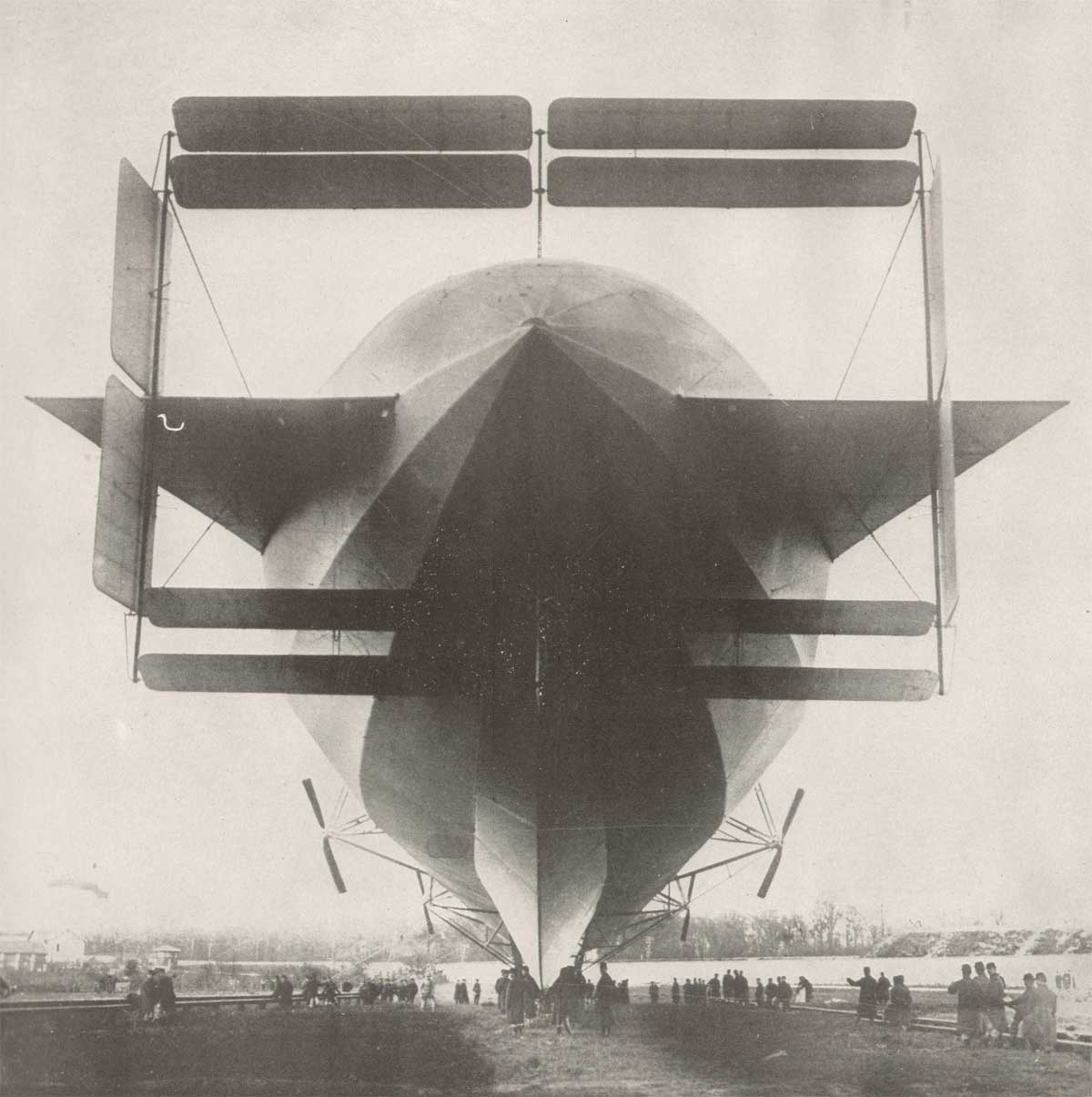 cpe_french_dirigible_01