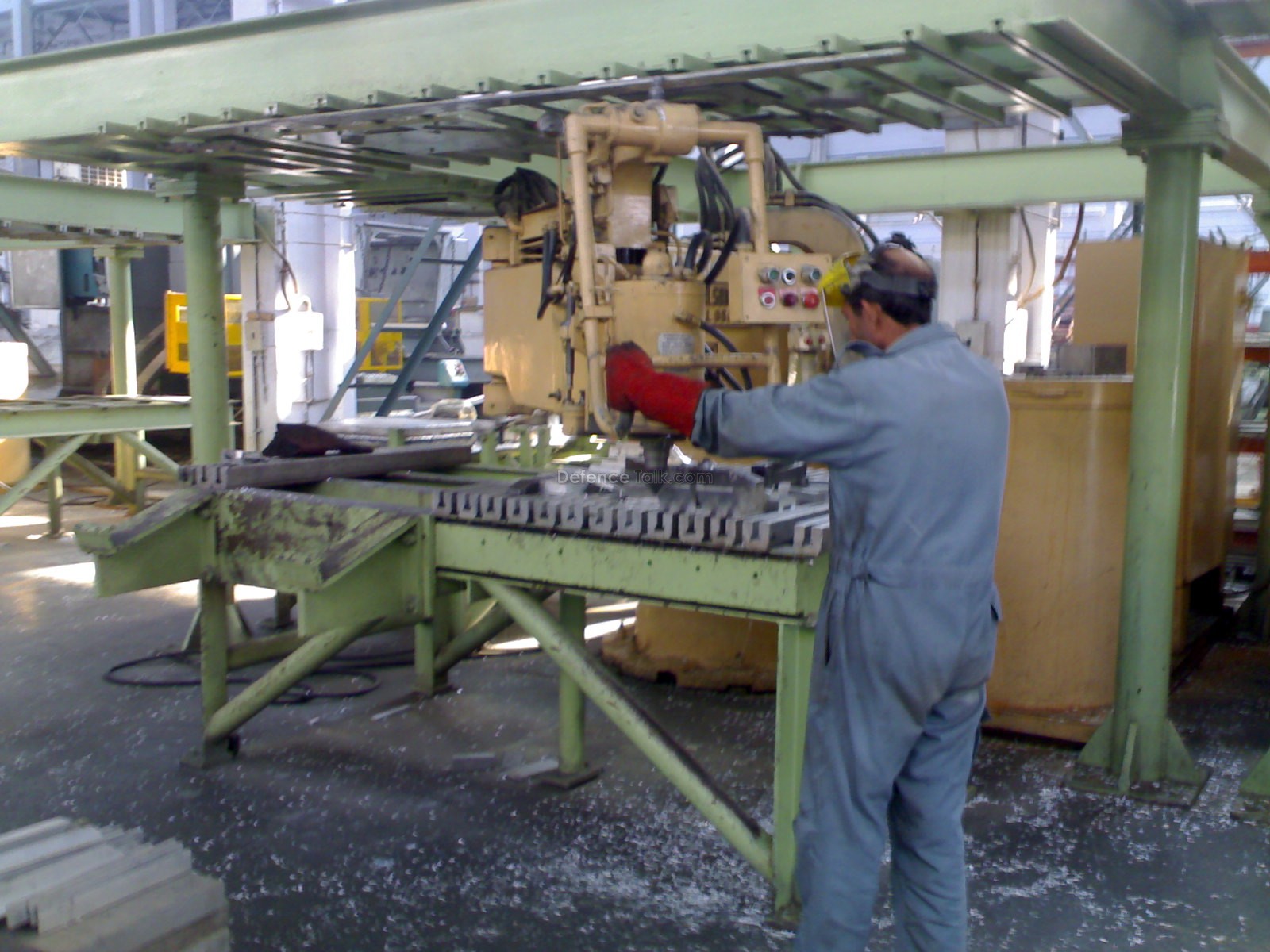 Cutting Aluminum, HIT APC Factory - Pakistan Army