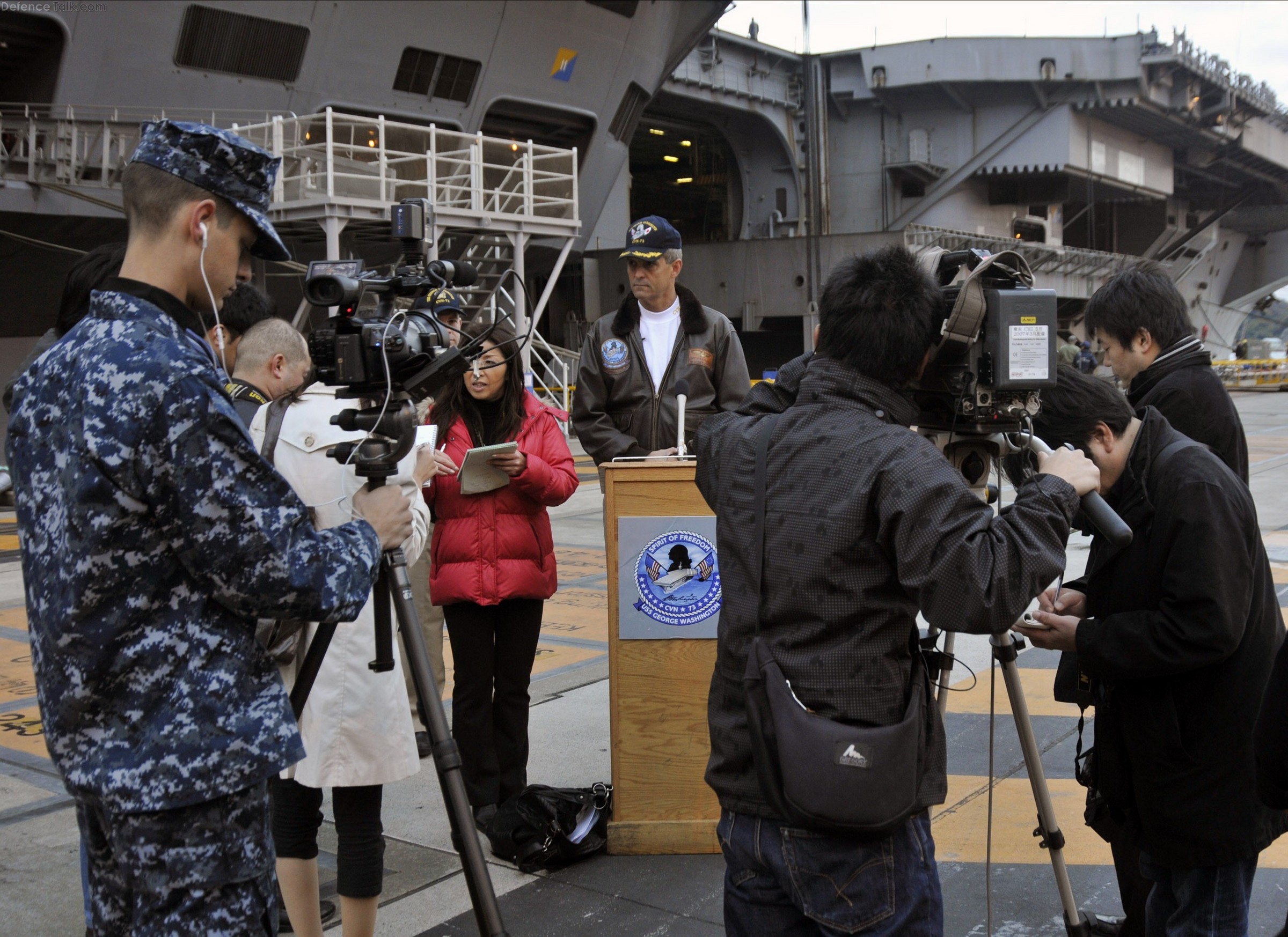 CVN 73- news conference with Japanese media