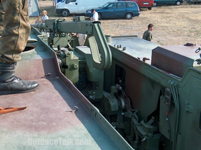 Dana wheeled 152mm self-propelled artillery - Polish Army