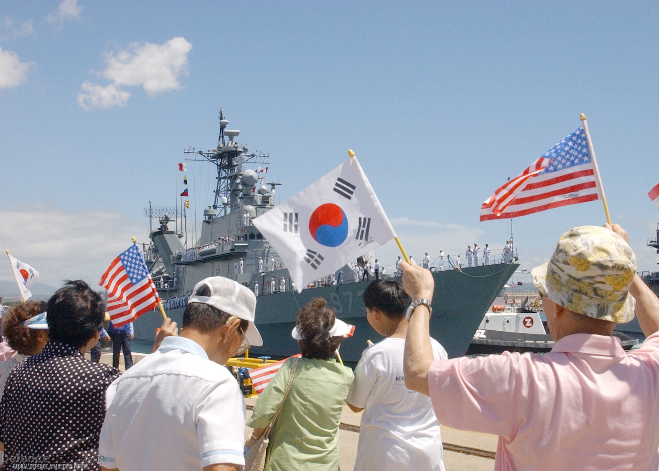 DDH 973 at Pearl Harbor - US Navy