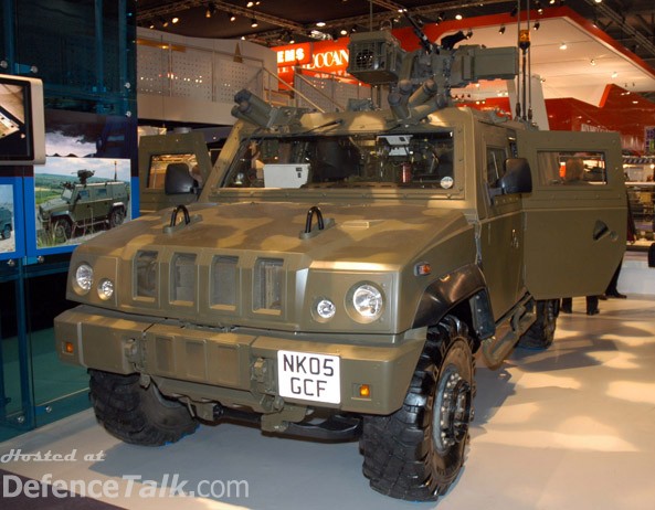 DSEi 2005 - Panther